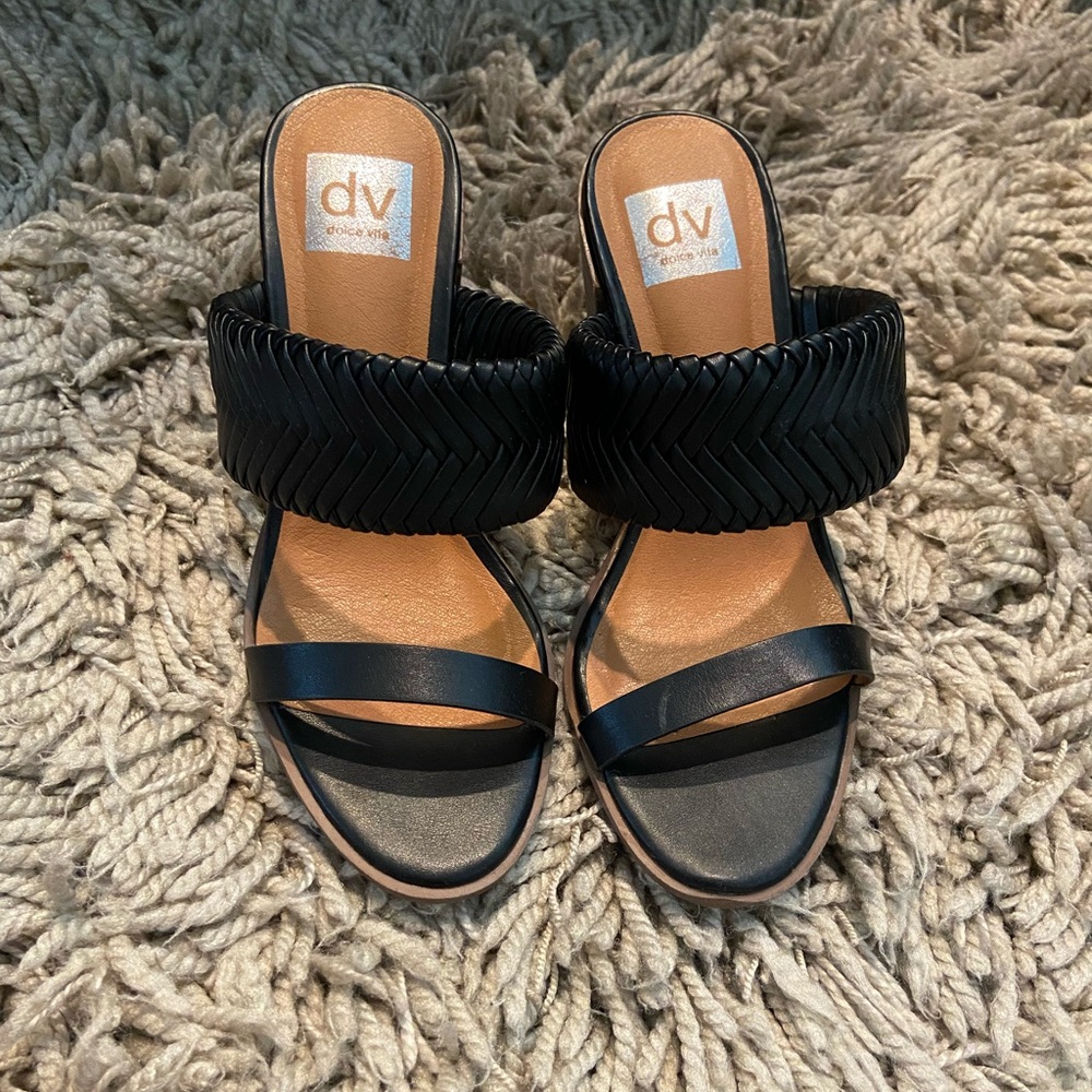 Dolce Vita Black Strap heels